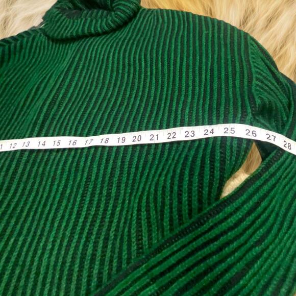 Zara knit Green Black Striped Turtleneck Sweater Size Med - Picture 4 of 6